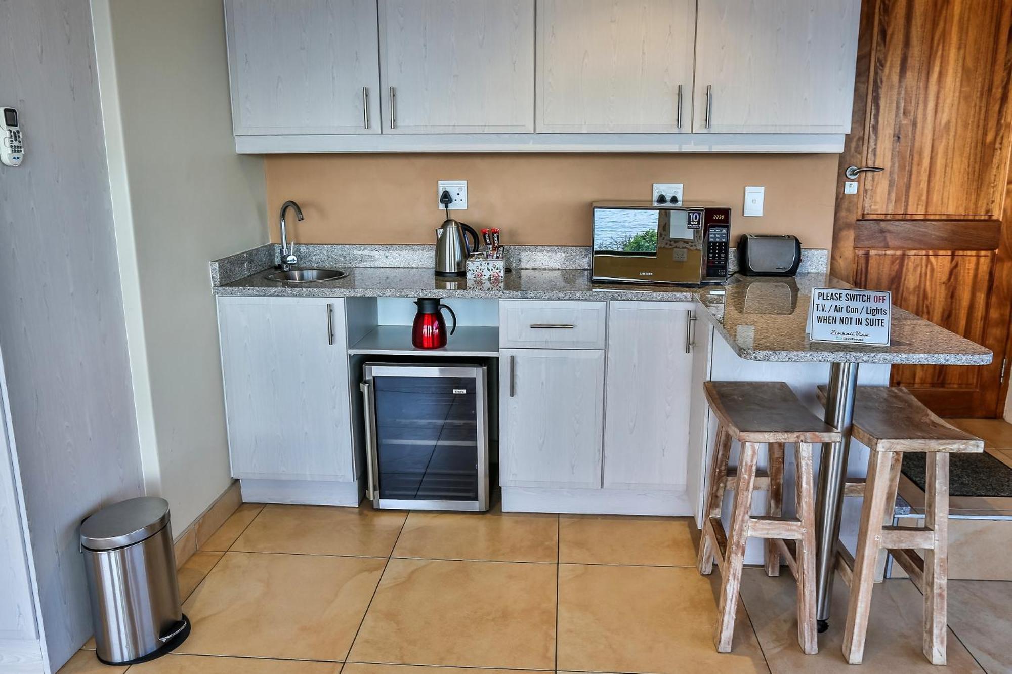 Zimbali View Eco Guesthouse บัลลิโต ห้อง รูปภาพ